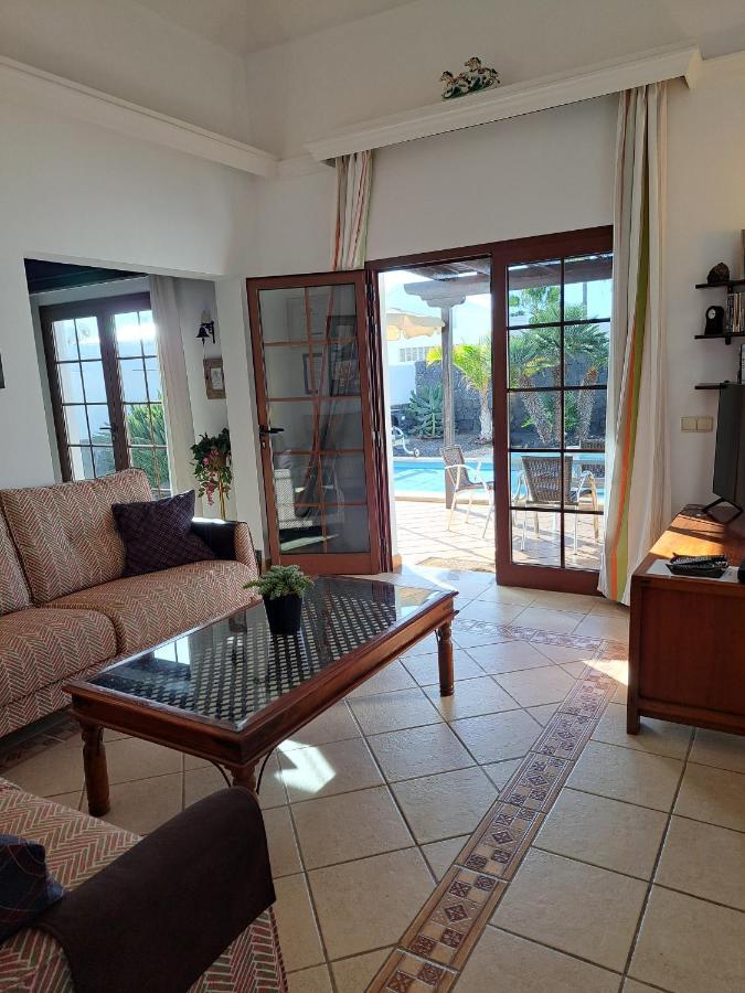 Villa De La Paz Playa Blanca  Extérieur photo