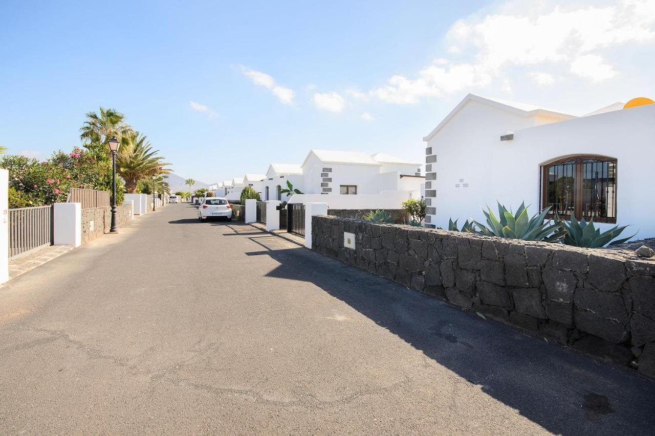 Villa De La Paz Playa Blanca  Extérieur photo