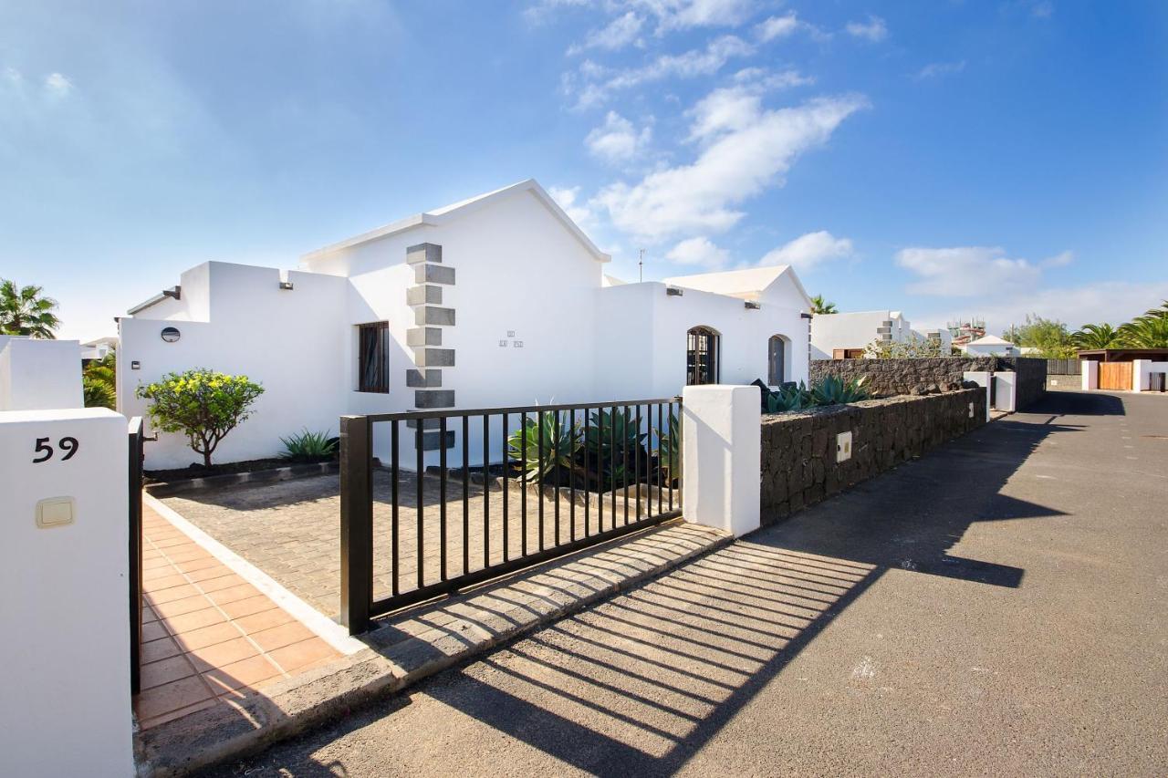 Villa De La Paz Playa Blanca  Extérieur photo